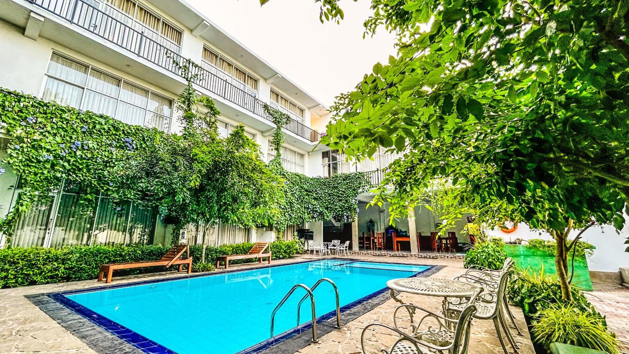 Salubrious Resort أنرادابورام المظهر الخارجي الصورة