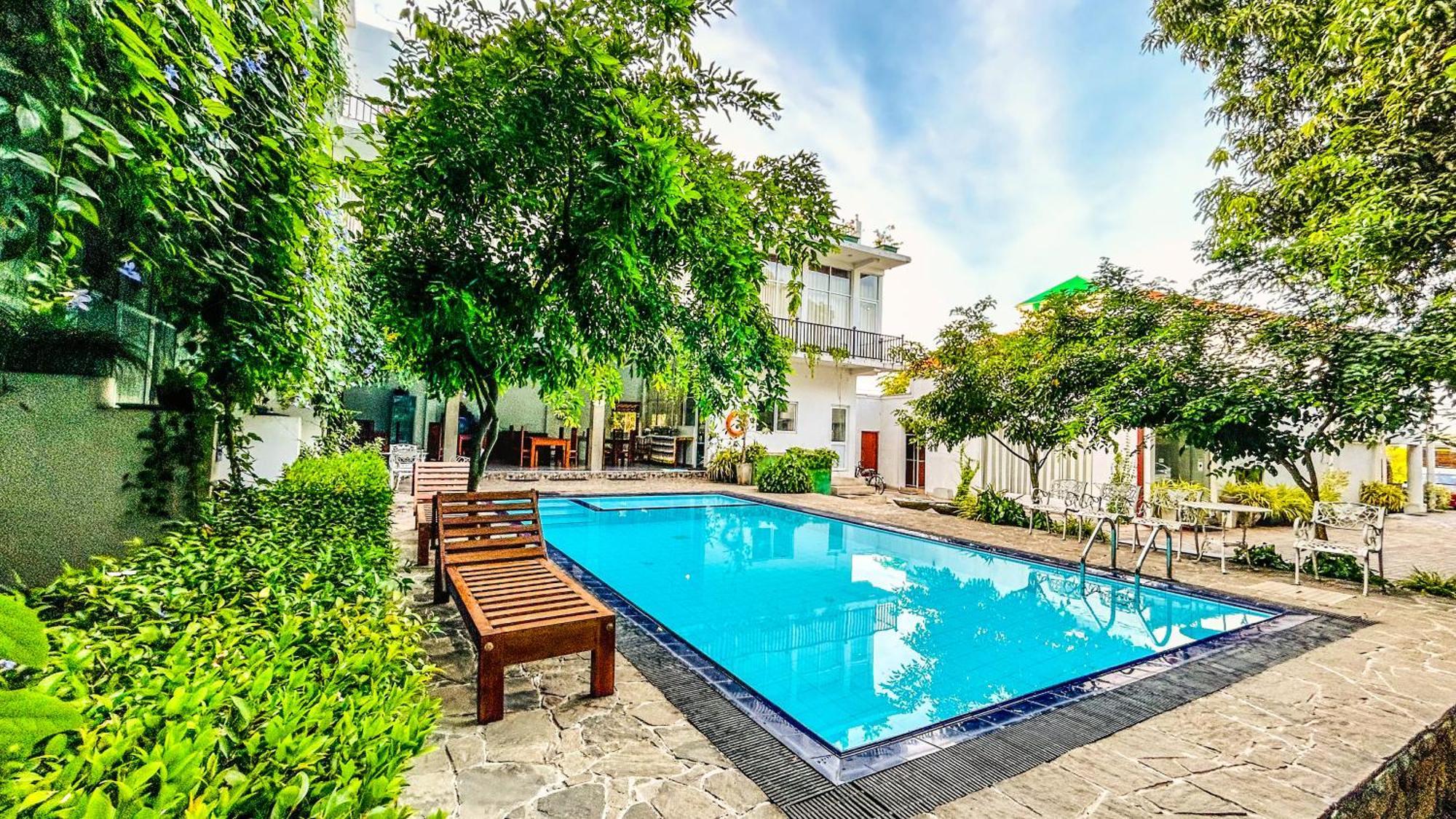 Salubrious Resort أنرادابورام المظهر الخارجي الصورة