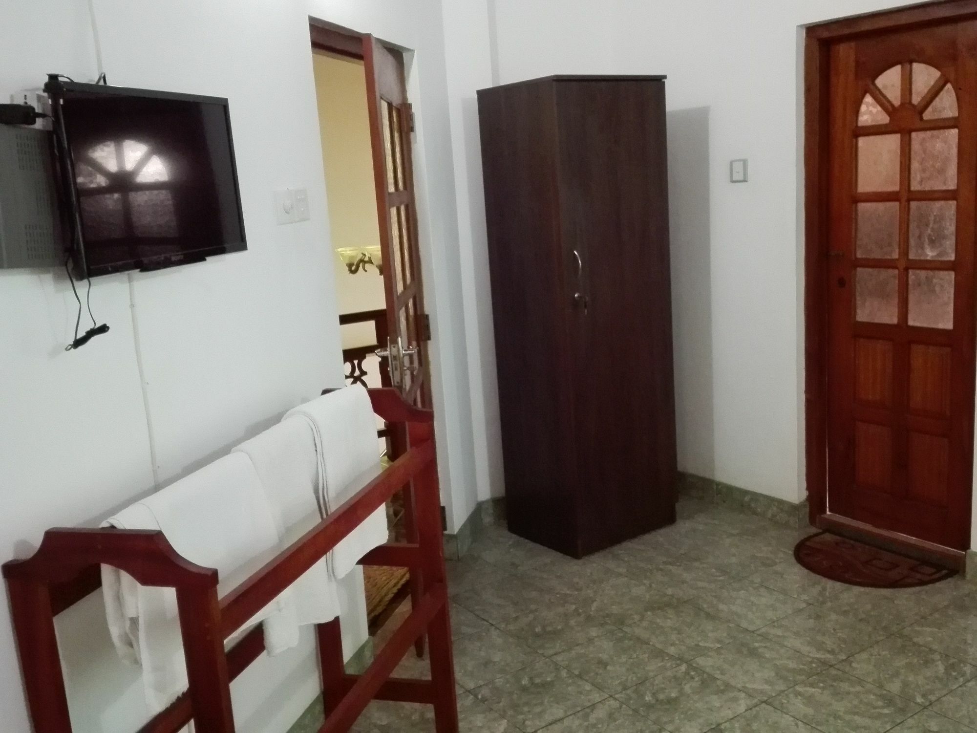 Salubrious Resort أنرادابورام المظهر الخارجي الصورة