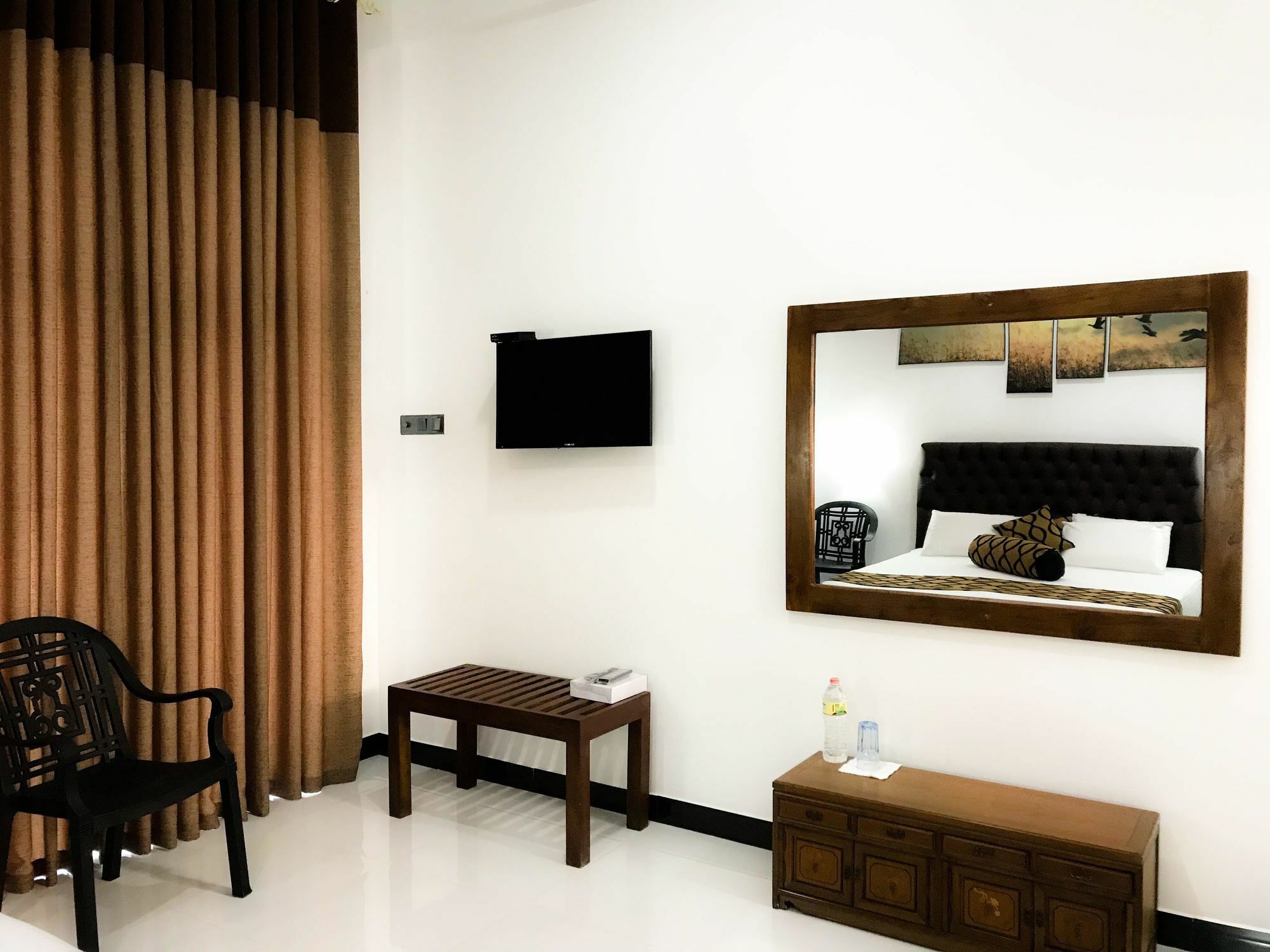 Salubrious Resort أنرادابورام المظهر الخارجي الصورة