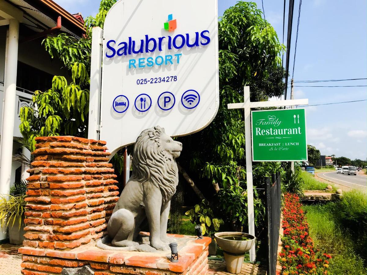 Salubrious Resort أنرادابورام المظهر الخارجي الصورة